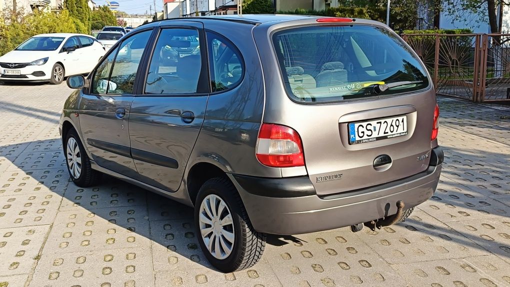 Renault Scenic 1.6 benzyna 5 drzwi klima super stan