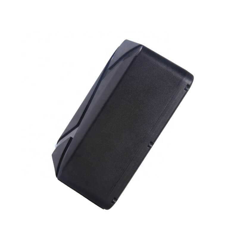 Localizador GPS Sinotrack ST925 até 12 meses de Autonomia c microfone