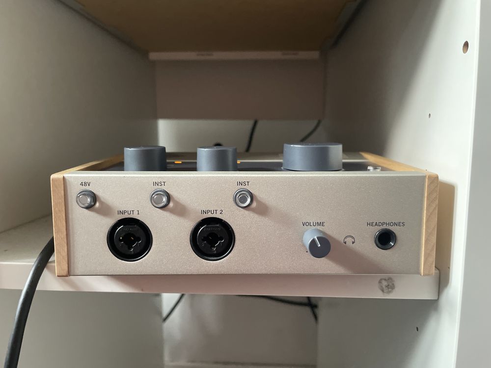 Interfejs VOLT 276
