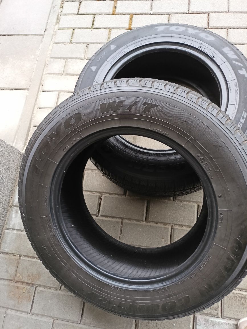 Toyo W/T Open Country 235/65 R17 108V