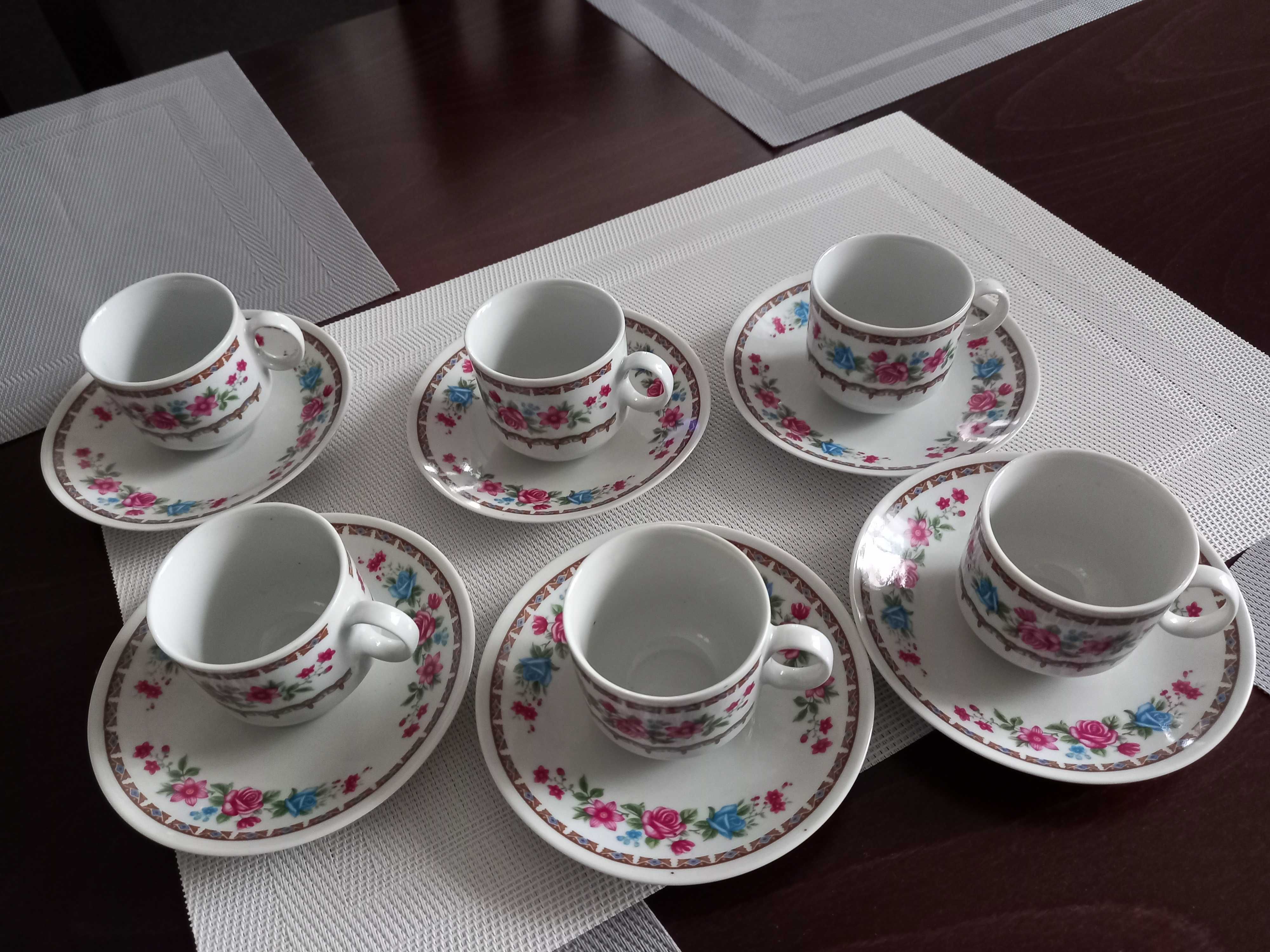 Filiżanki ze spodkiem 6szt chińska porcelana vintage