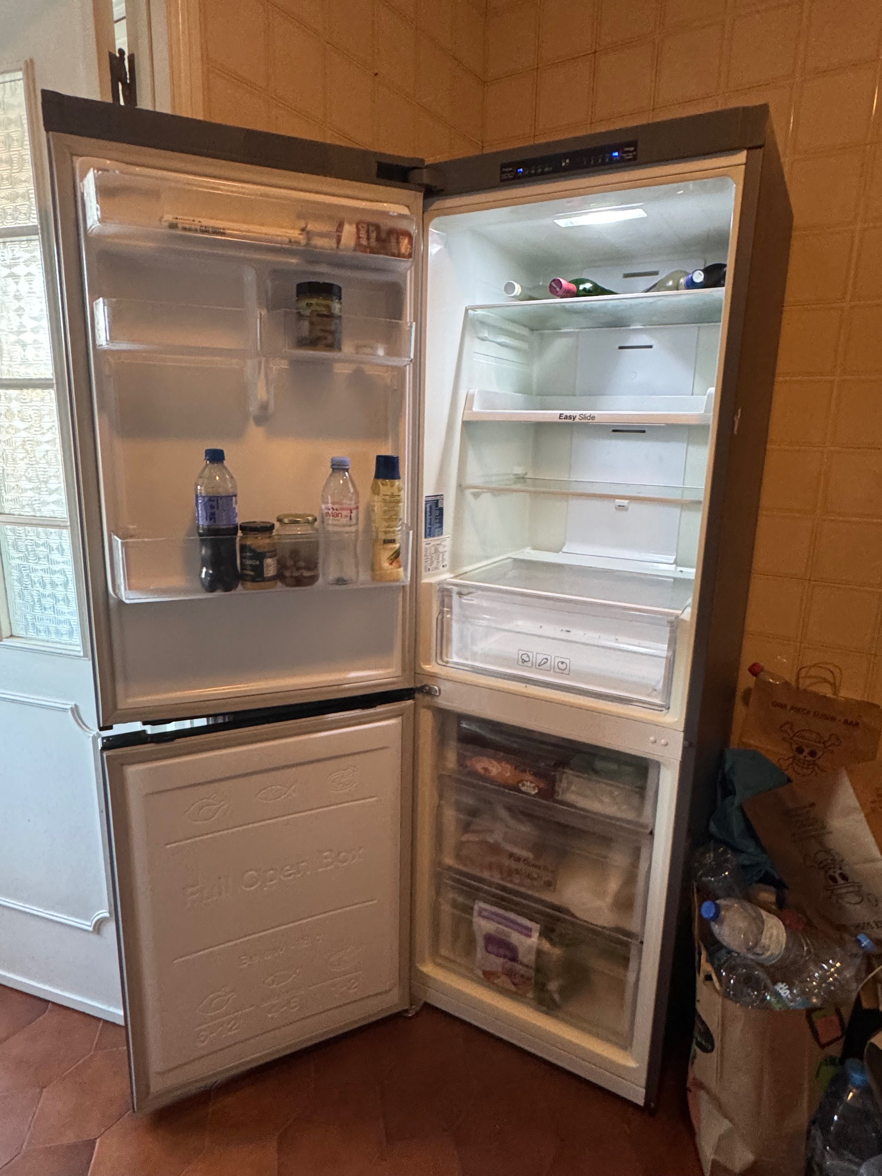 Frigorífico Samsung moderno