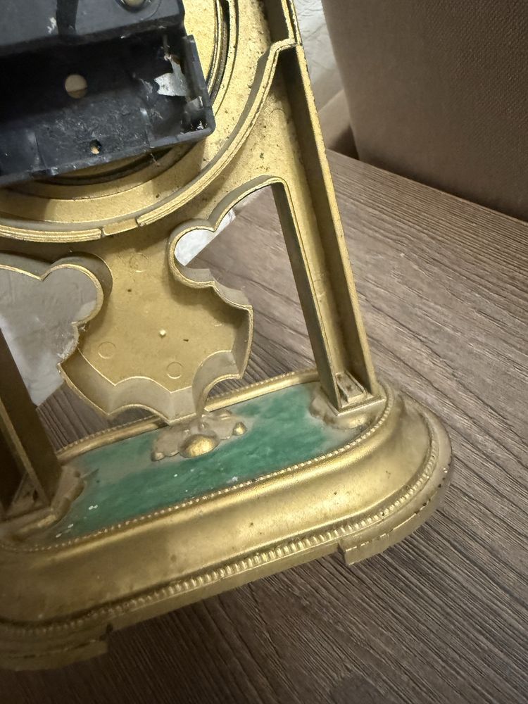 Продам годиник Янтар кварц