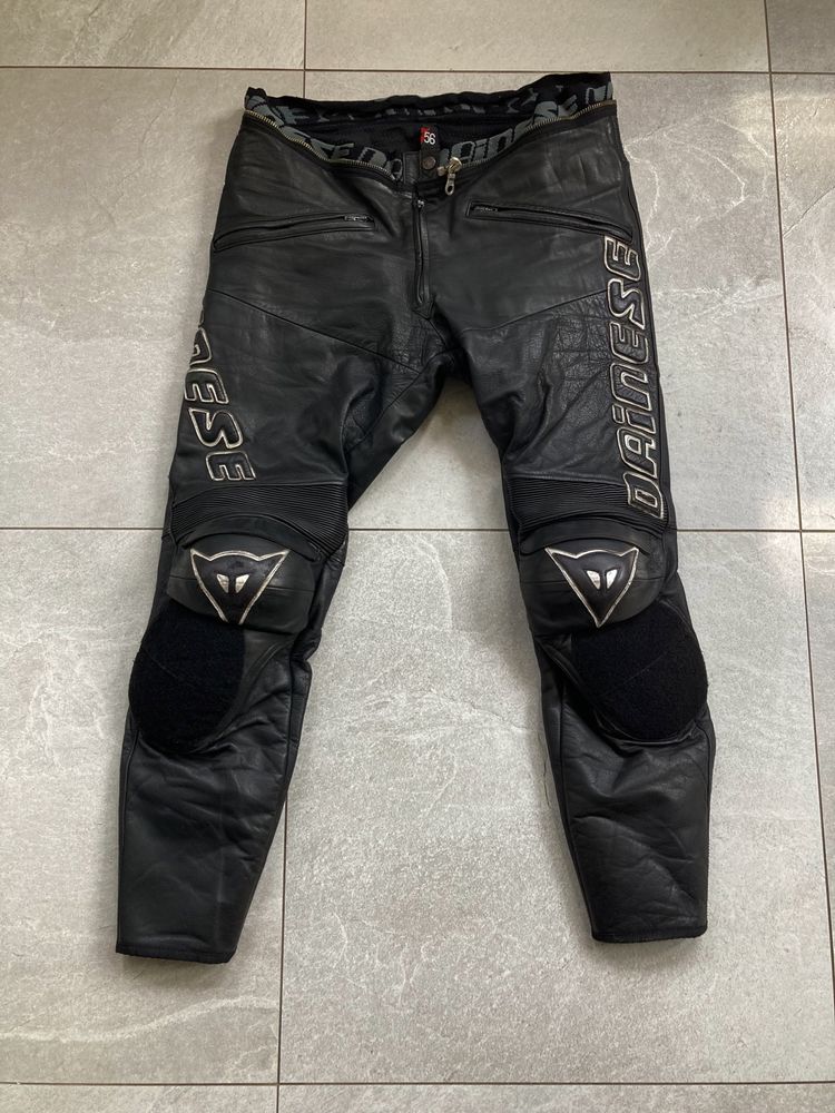 Komplet motocyklowy Dainese skórzany kurtka + spodnie z ochroniaczani