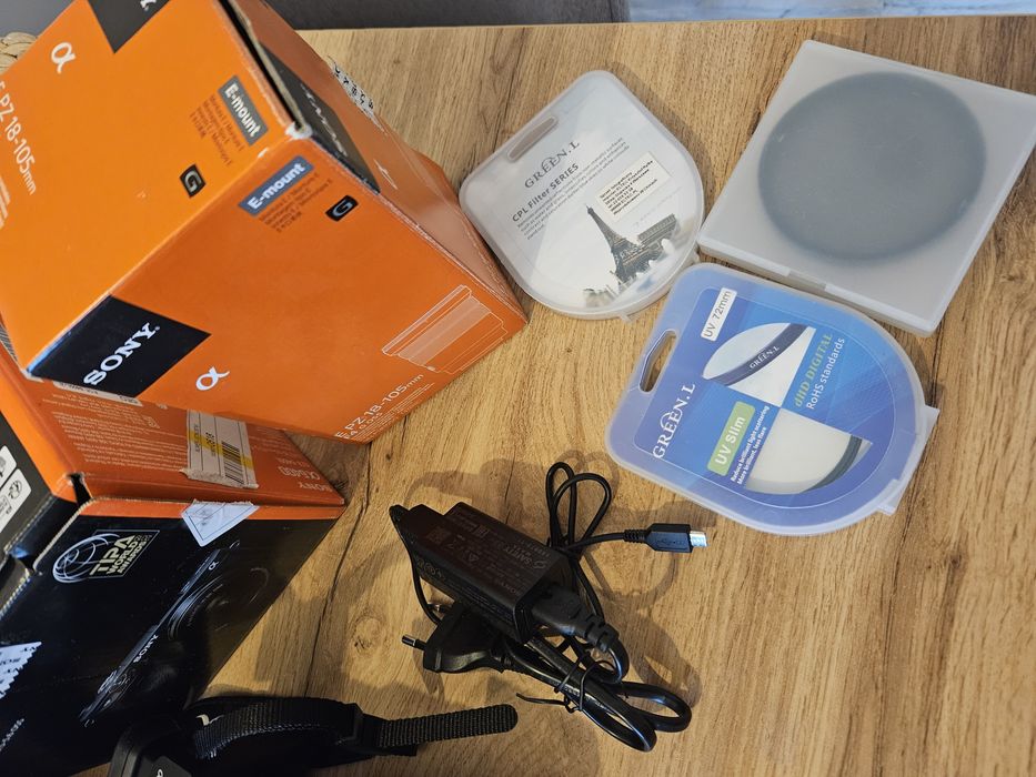 Sony a6400, 18-105mm 16-50mm sigma 56mm