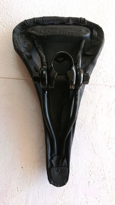 Велосипедне сідло фірми FRONTERA, виробноцтво Італія.