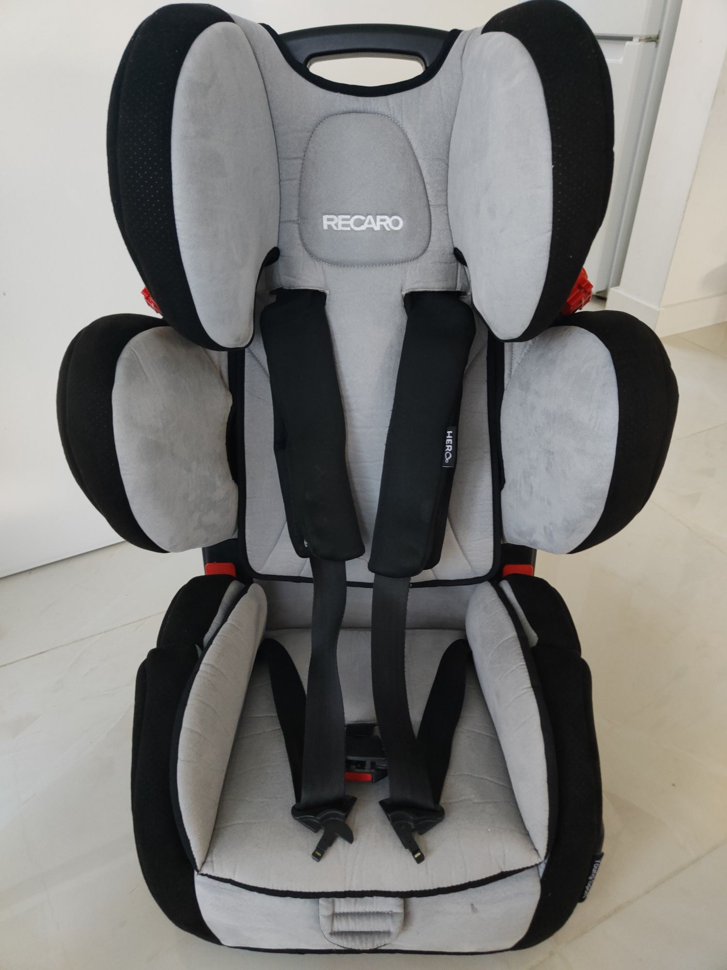 Fotelik samochodowy Recaro Young Sport