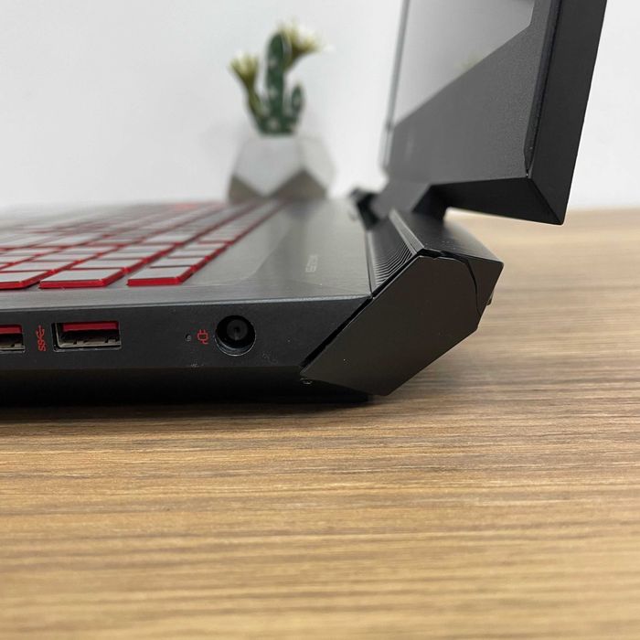 Gamingowy HP Omen 17" i7 16GB 512ssd/1TBhhd GTX 1070 8GB 120Hz Gwar