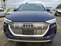 Розборка AUDI etron q8 ку8 e-tron етрон єтрон двері решітка крила