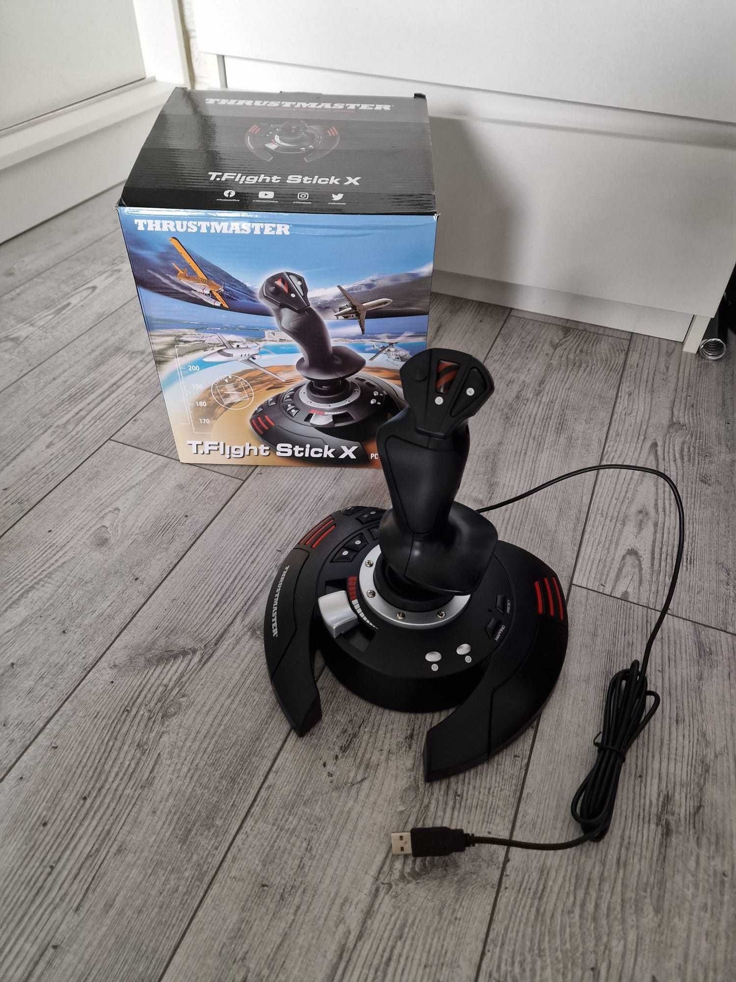 Thrustmaster T.Flight Stick X — joystick z obsługą steru kierunku, pro