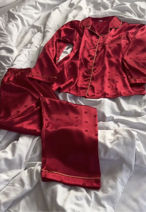 Жіноча домашня піжама