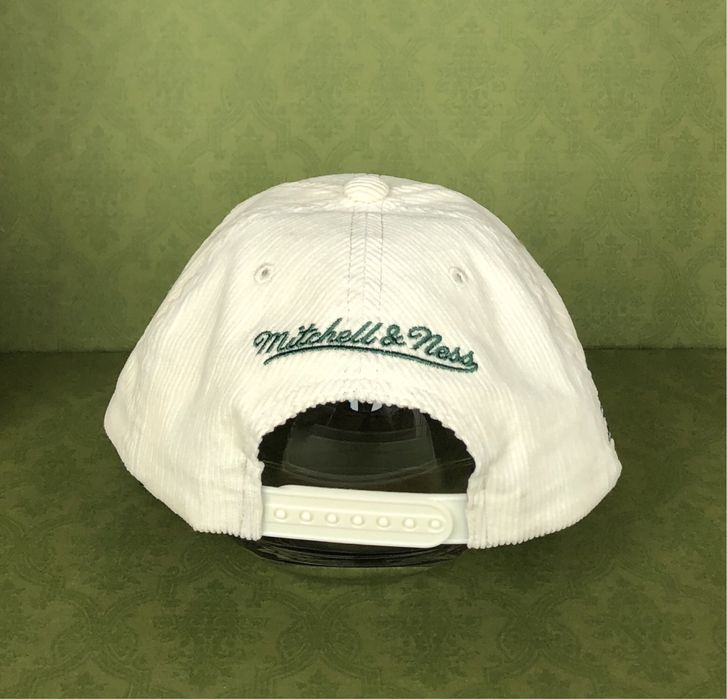 Nowa czapka Mitchell & Ness Own Brand Deadstock 1904 Off White