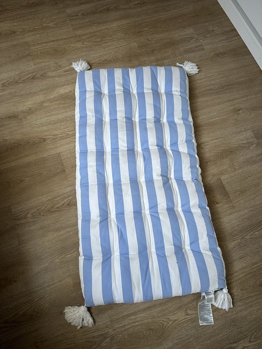 Materac h&m 120x60 cm