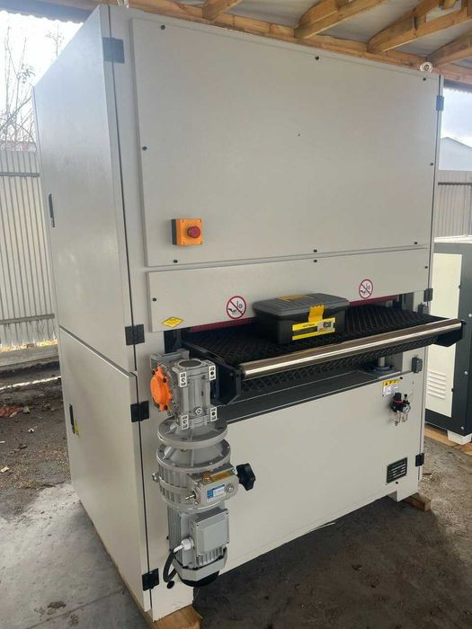 Шліфувально-калібрувальний станок..Калібровка