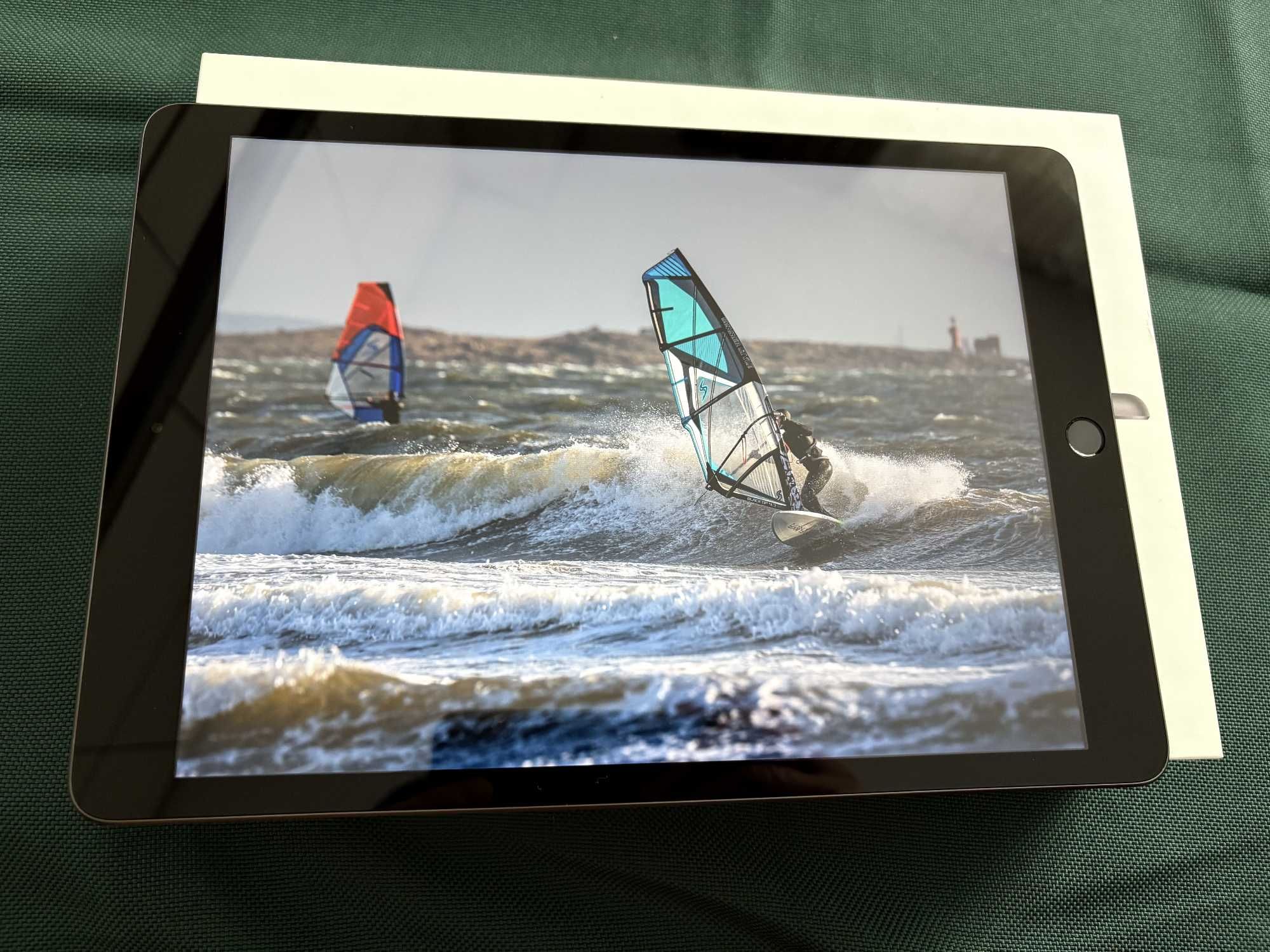 BATERIA 100% iPad 9 64GB wifi szary stan super