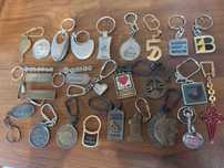 Porta-Chaves Metálicos Vintage de Laboratórios e Medicamentos