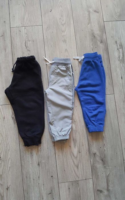 spodnie dresowe czarne dresy spodenki szare Kiki&Koko OshKosh