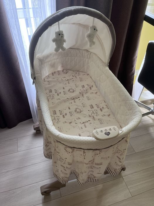 Дитяча люлька-количка