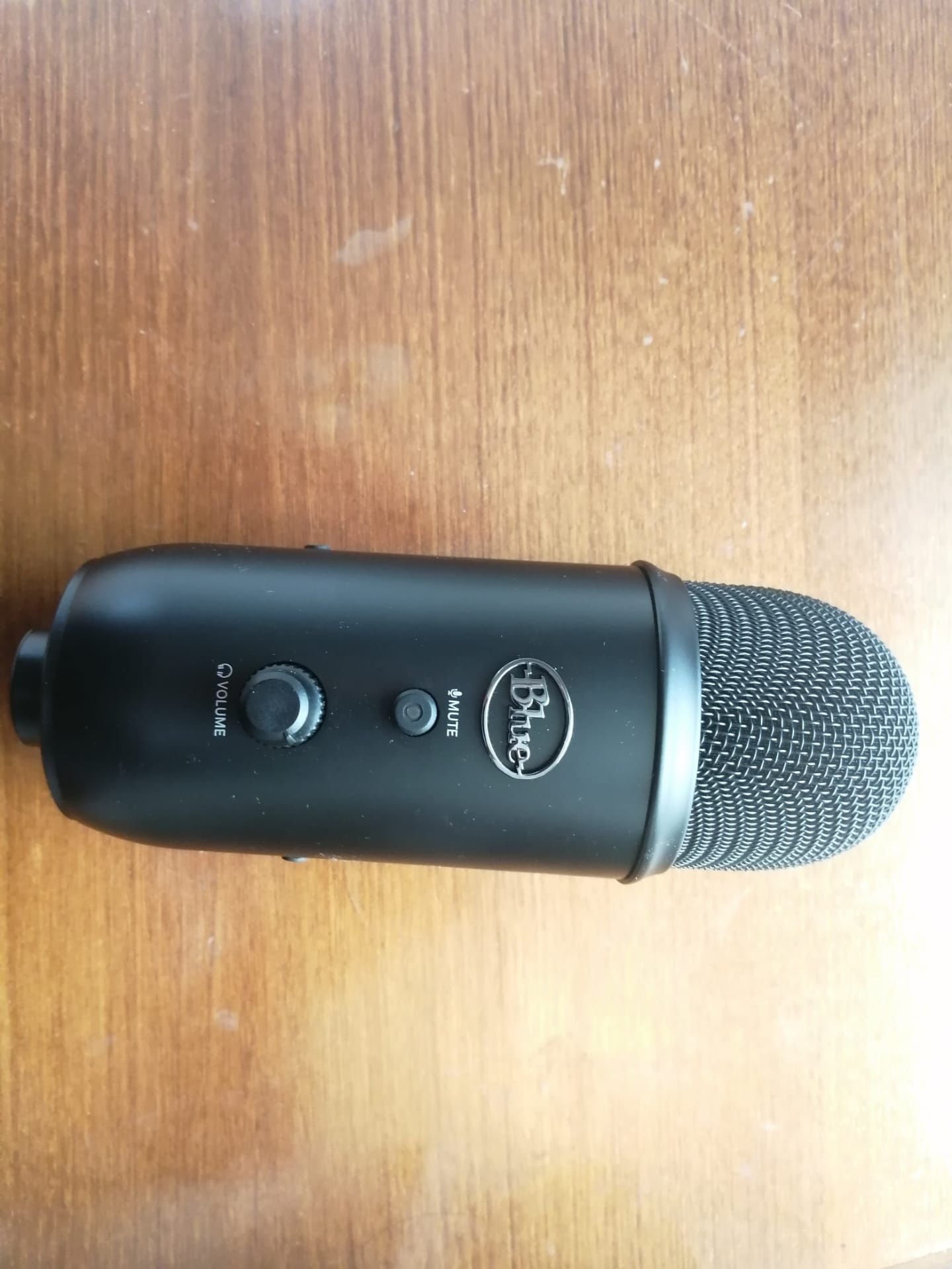 Microfone Blue Yeti Preto