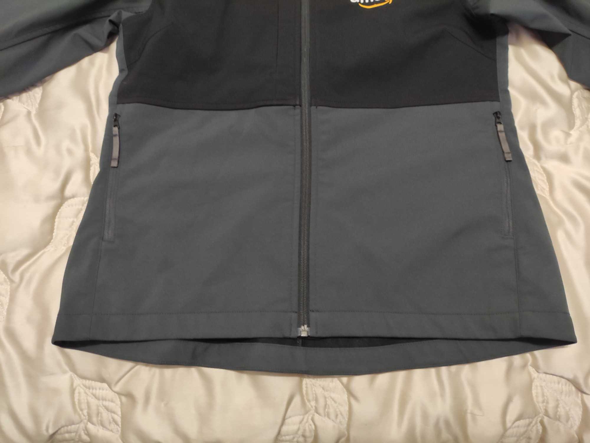 Damska kurtka softshellowa trekkingowa The North Face r. S nowa