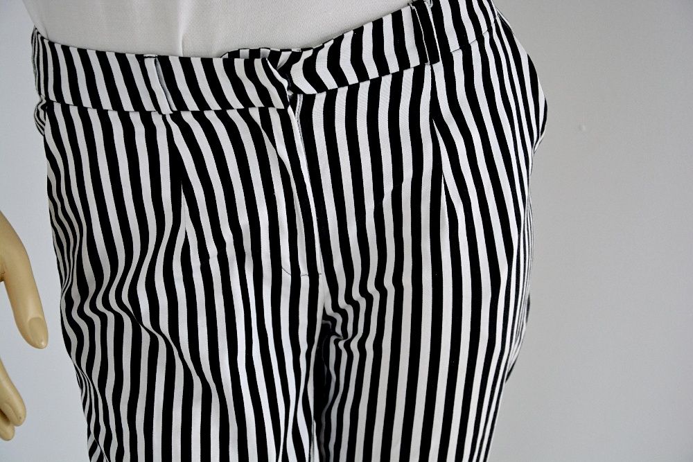 Spodnie ATMOSPHERE biało czarne paski 36 S rurki elastyczne celebrytki