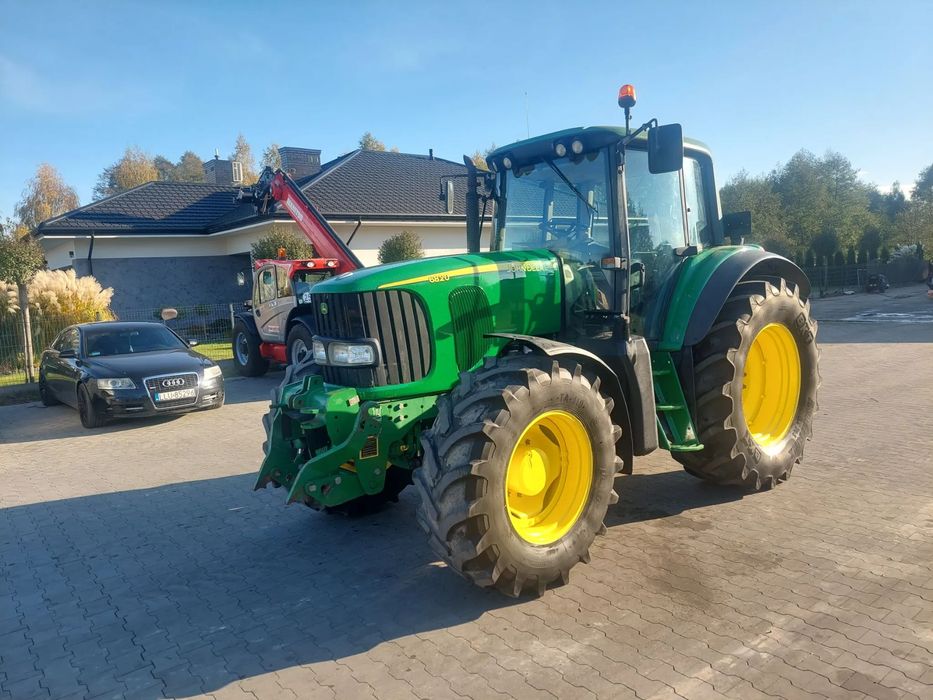 John Deere 6820  Sprzedam John Deere 6820