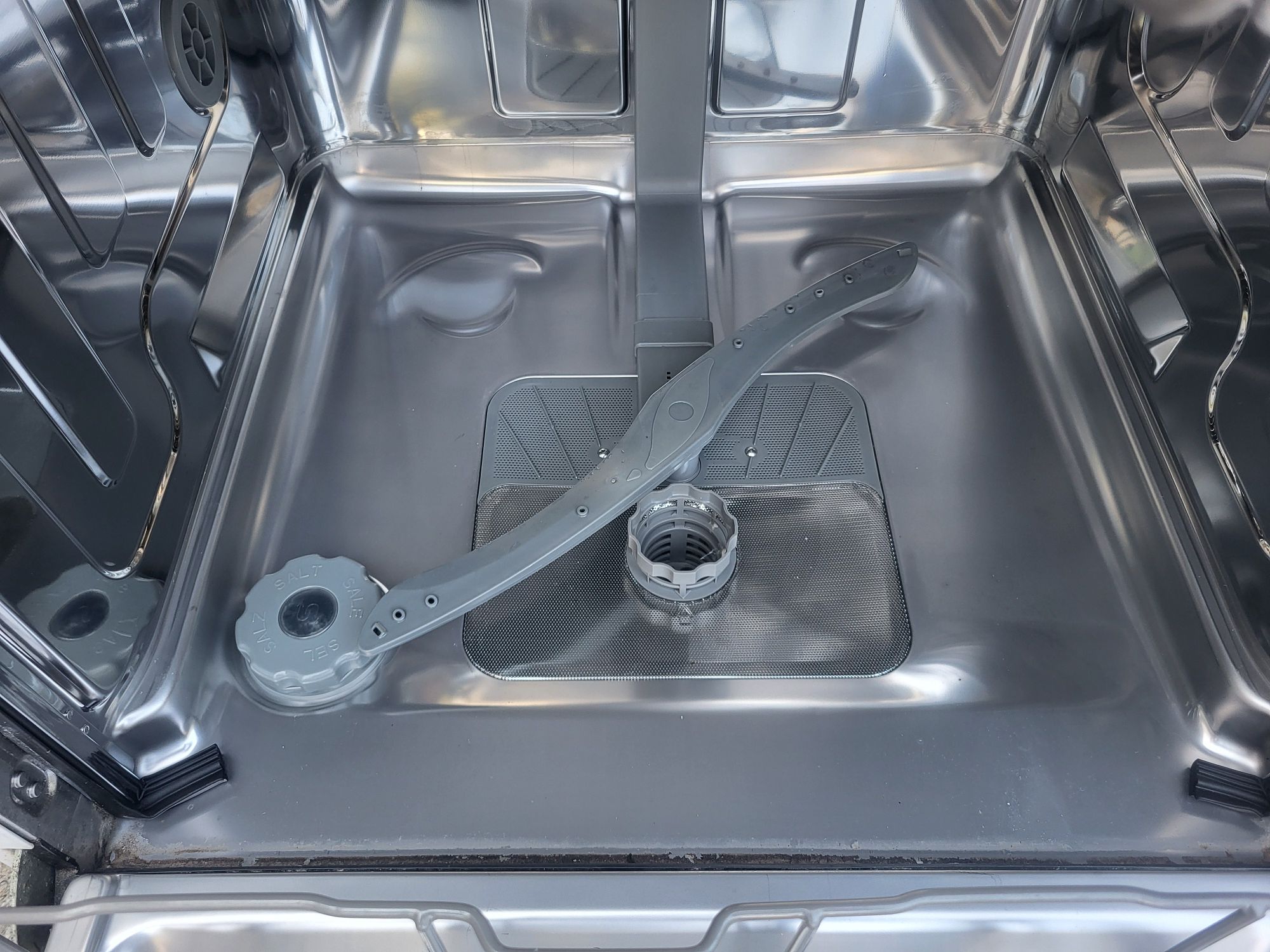 Máquina de lavar loiça SEMI-NOVA com entrega e garantia