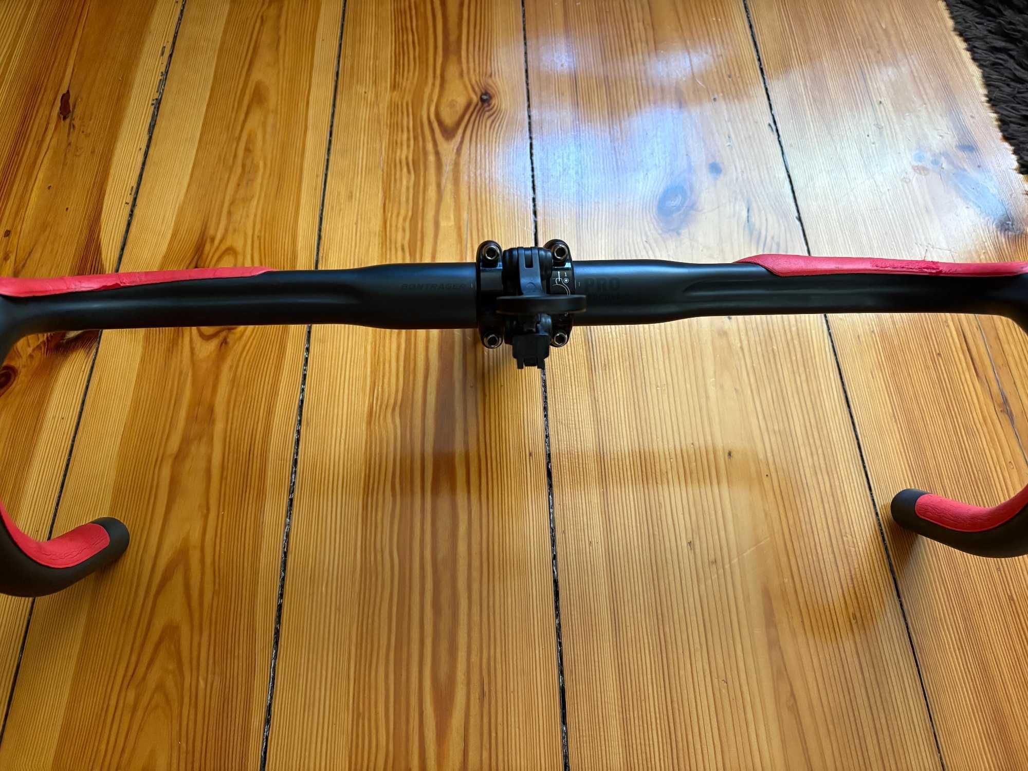 Kierownica Bontrager Pro Iso core 420mm + mostek Bontrager RSL 110mm