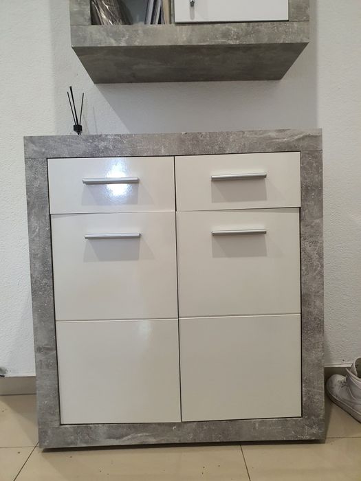 2 szafki (salon, garderoba itp) w komplecie, szary i biały połysk
