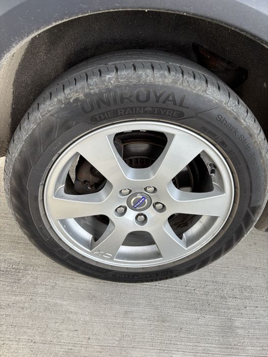 Koła Felgi 17 cali do Volvo XC70, XC60, V70 z oponami  RainSport 5