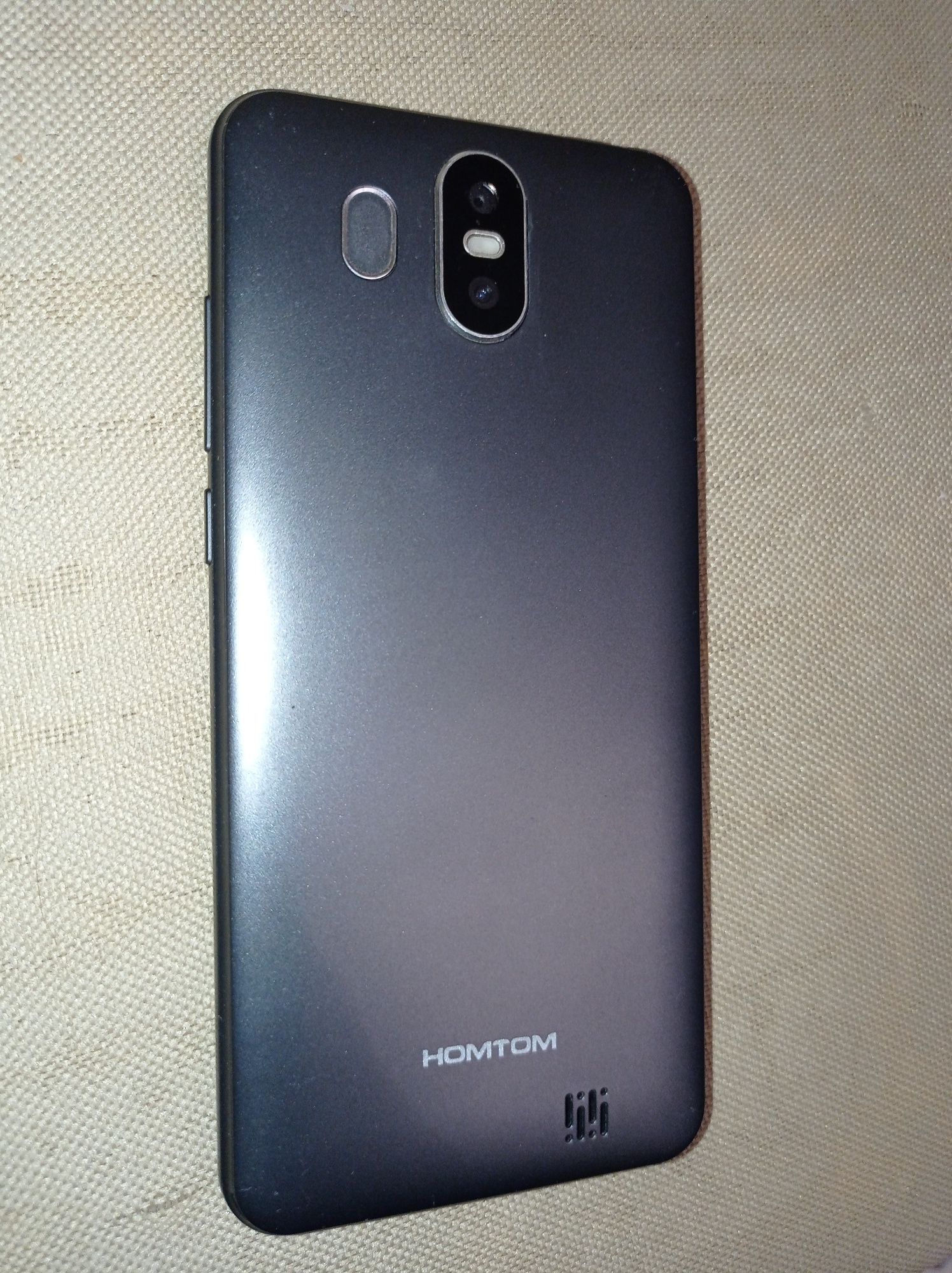 Смартфон Homtom S17 б/у (не вмикається після оновлення прошивки))