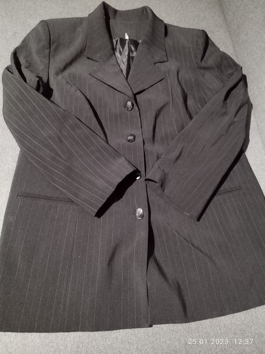 Продається.Все по 100гр.