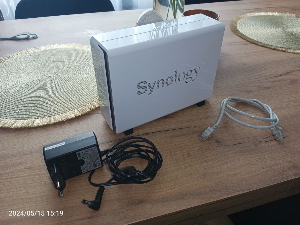 Domowy serwer plików Synology DS115j