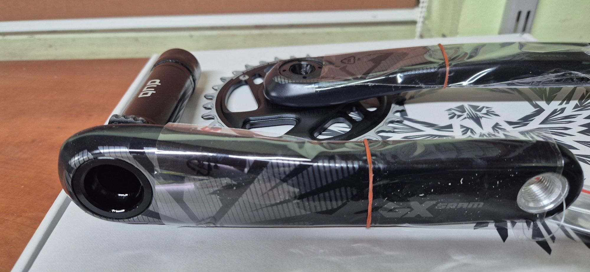 mechanizm korbowy SRAM AM FC GX1 C Eagle 8 DUB 175 LUNAR 32 pakiet