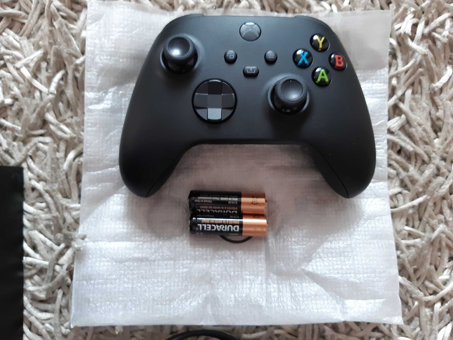 Konsola Microsoft Xbox Series X 1 TB z napędem komplet GWARANCJA 2029