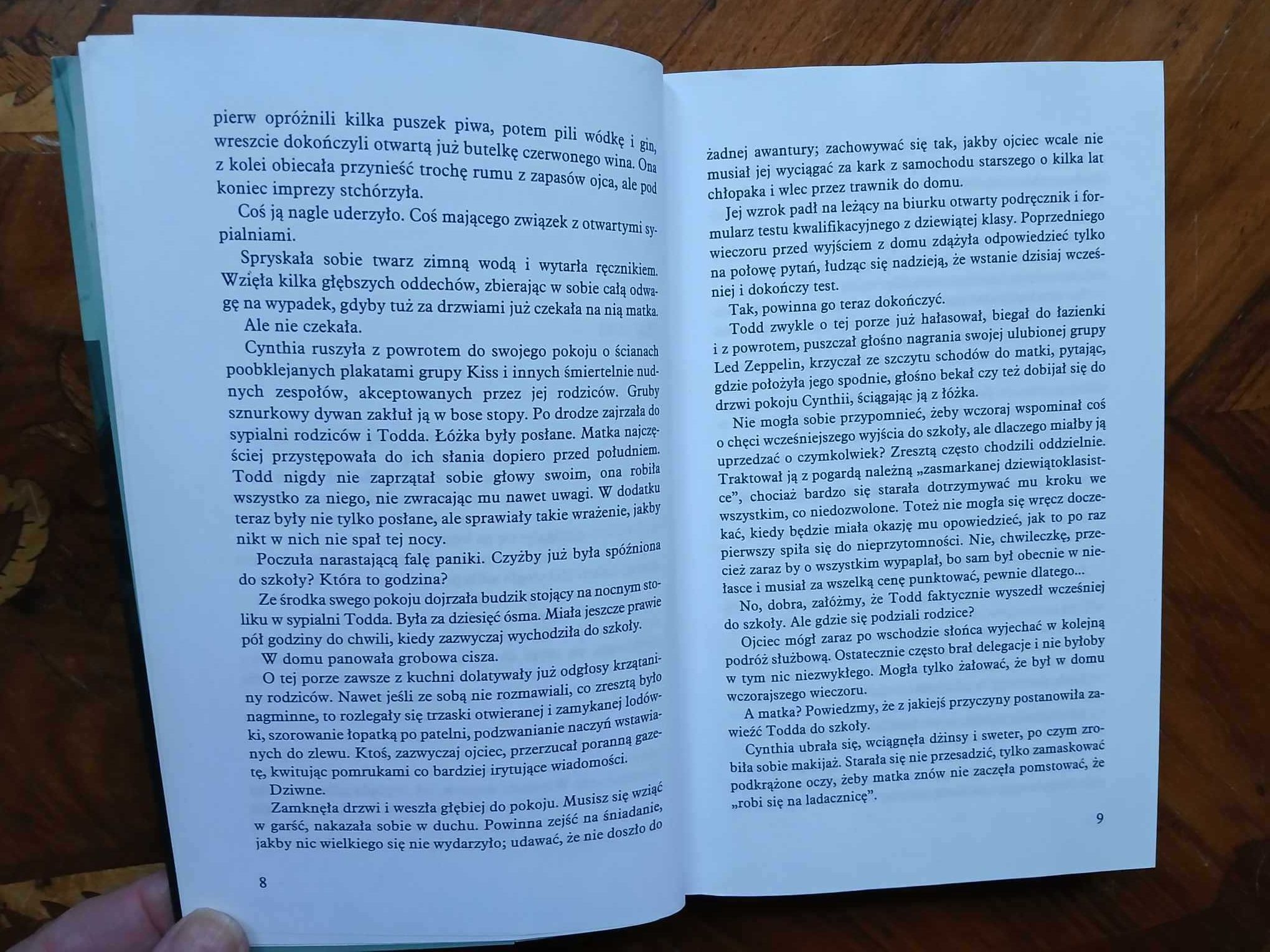 książka Bez śladu Linwood Barclay wyd. Świat Książki 2009r.