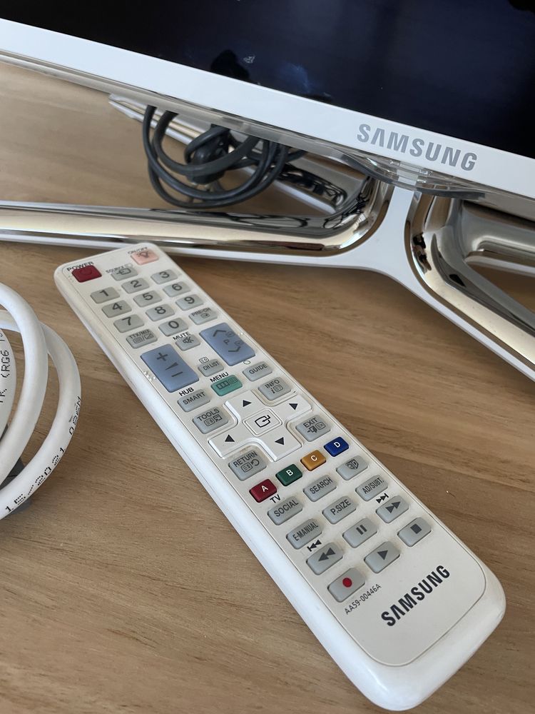 Tv samsung branco