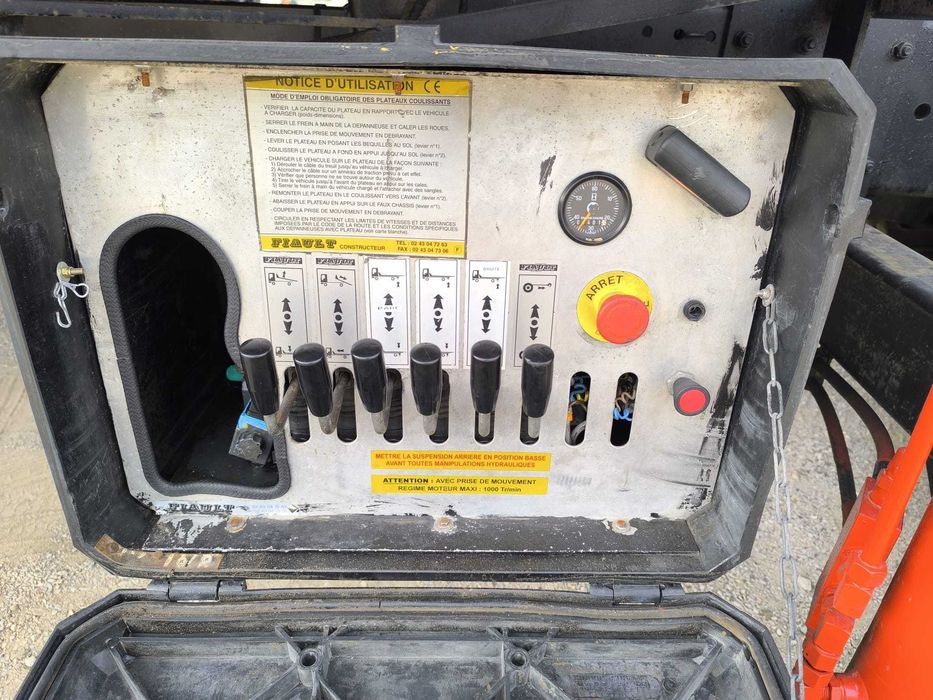 Mercedes ACTROS MP1 19T Pronto socorro s. automatica c. grua de 2001