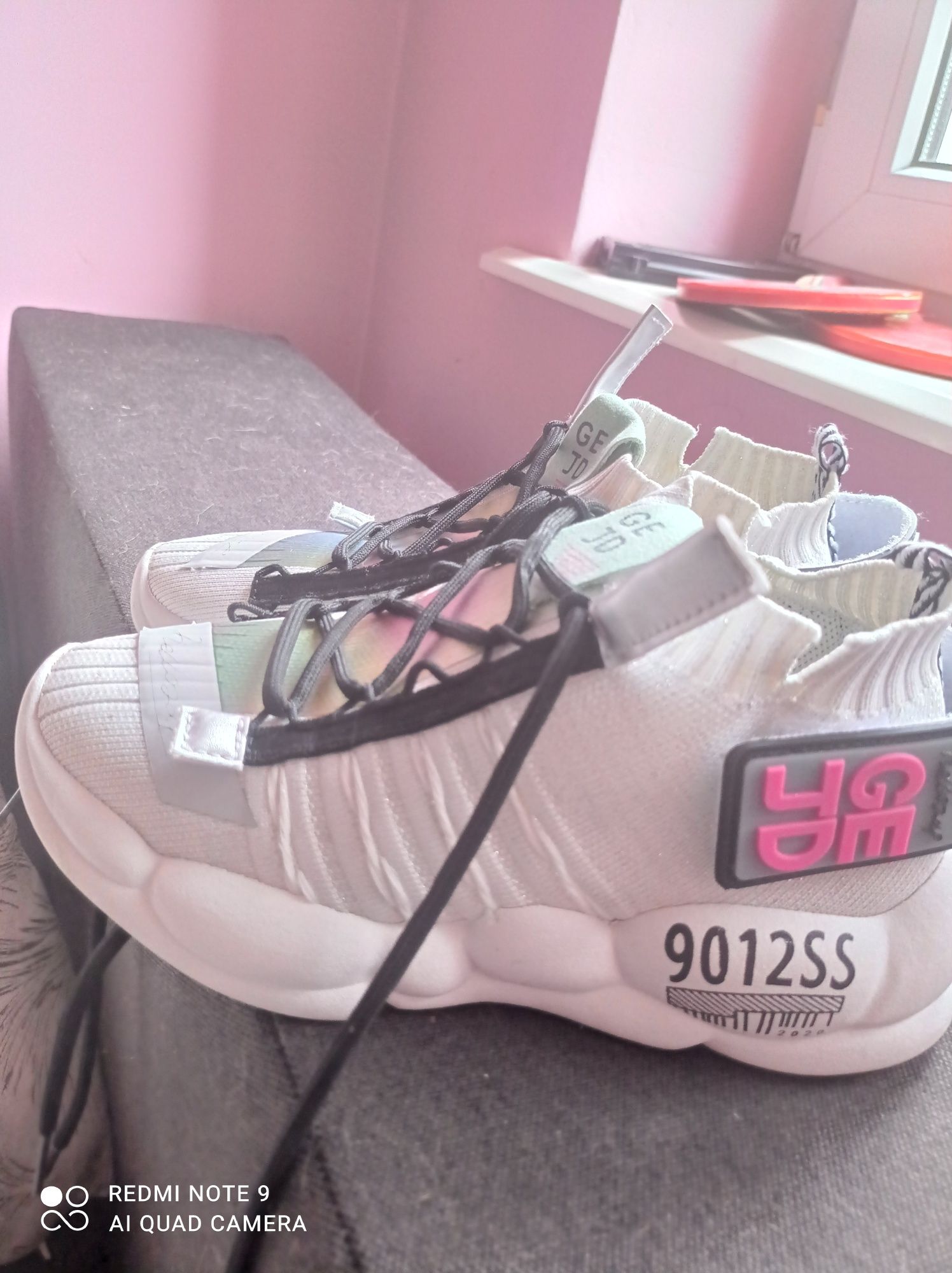 Buty sportowe 37