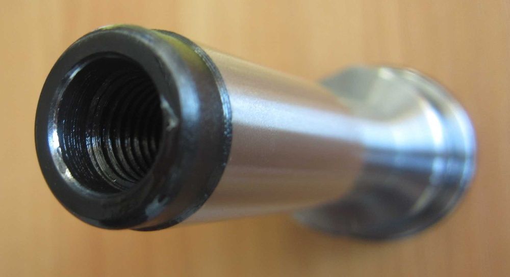 Цанговый патрон ER20 с конусом морзе МК4 (MT4) резьба хвостовика M16