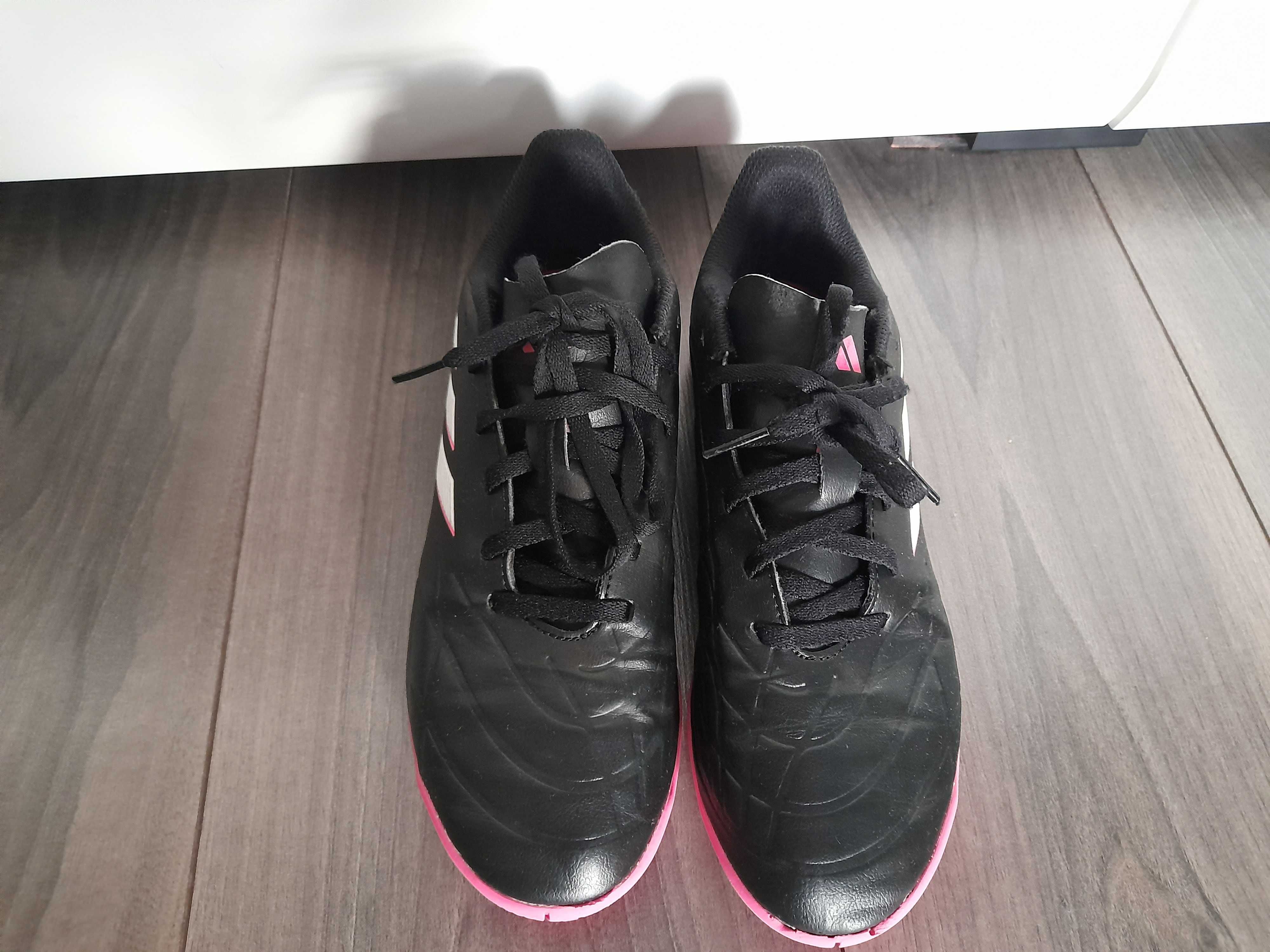 Buty sportowe  Adidas młodzieżowe