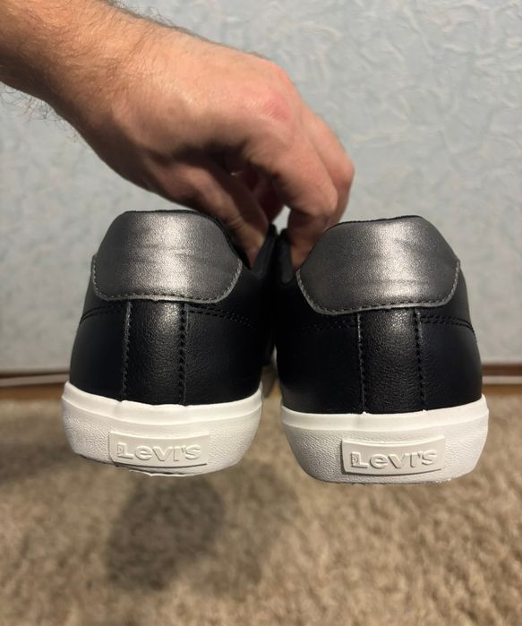 Кросівки кеди мокасини Levi's