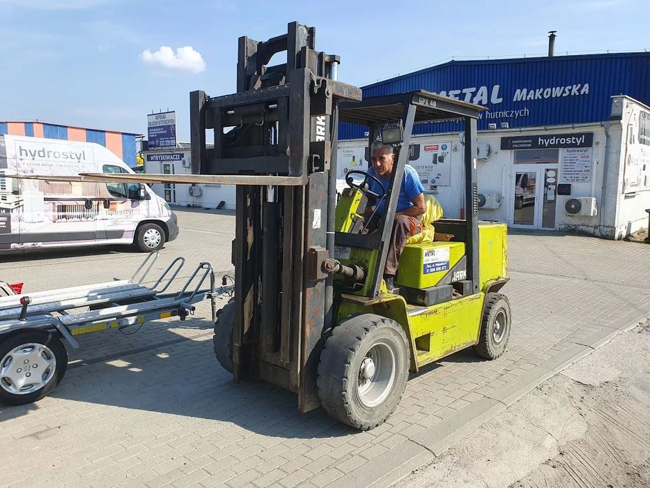 Clark GPX 40  Wózek widłowy Clark GPX 40