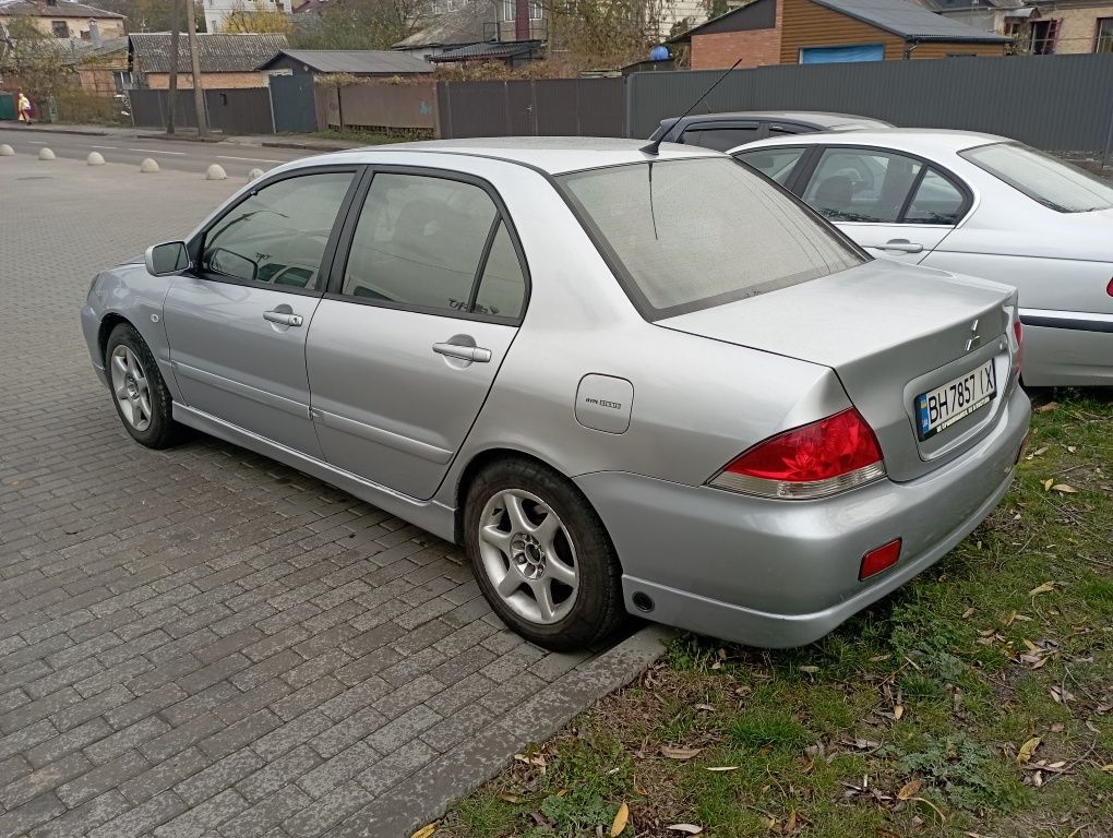 Mitsubishi lancer IX