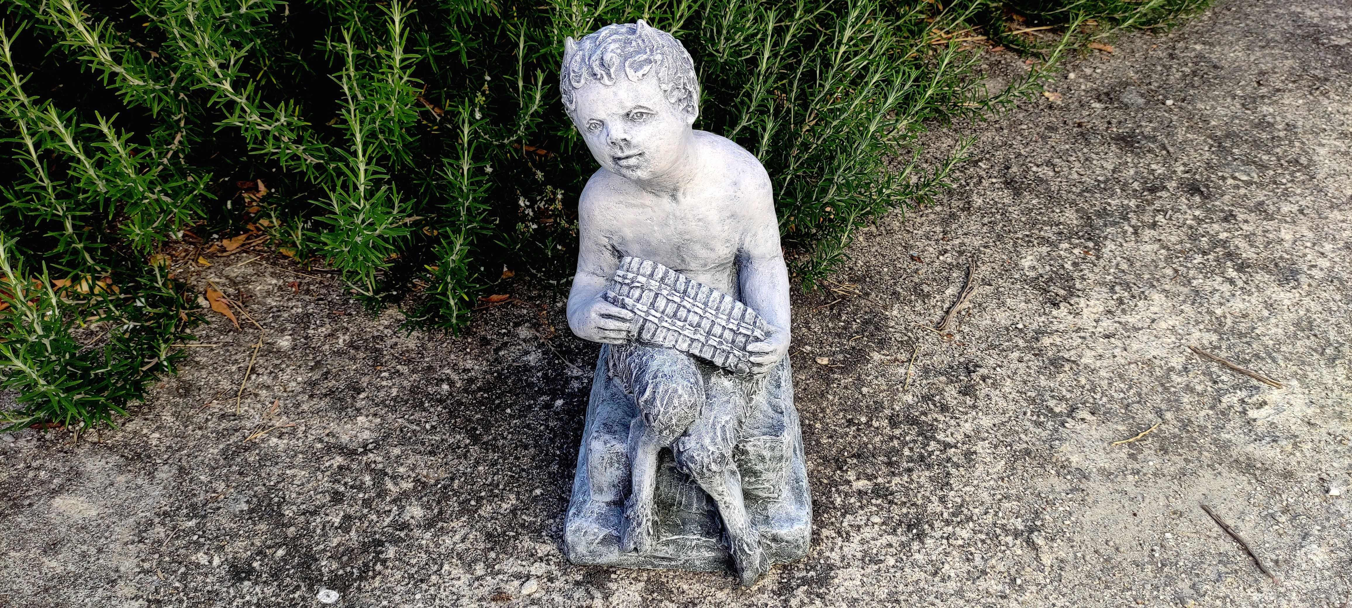 Pã (deus dos bosques) - decoração em pedra