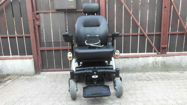 Wózek inwalidzki elektryczny HEARTWAY XXL waga użytkownika do 180 kg