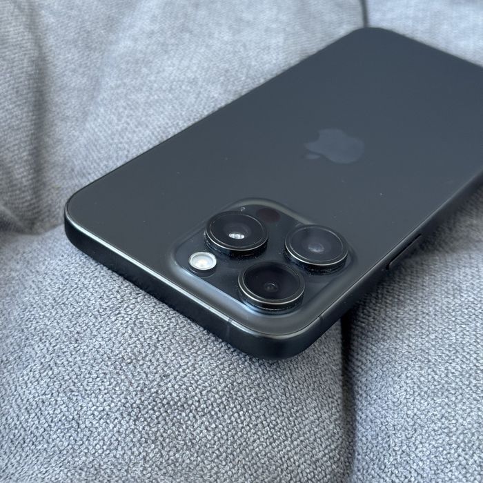 Apple iphone 15 Pro Max 512 gb Black Titan