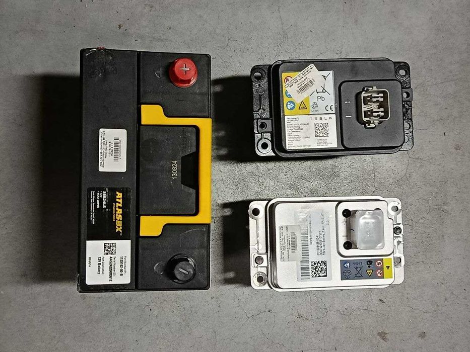 Батарея АКБ 3 Y S X Plaid Li-ion 12V / 16V Tesla MY / M3 / MXP / MSP