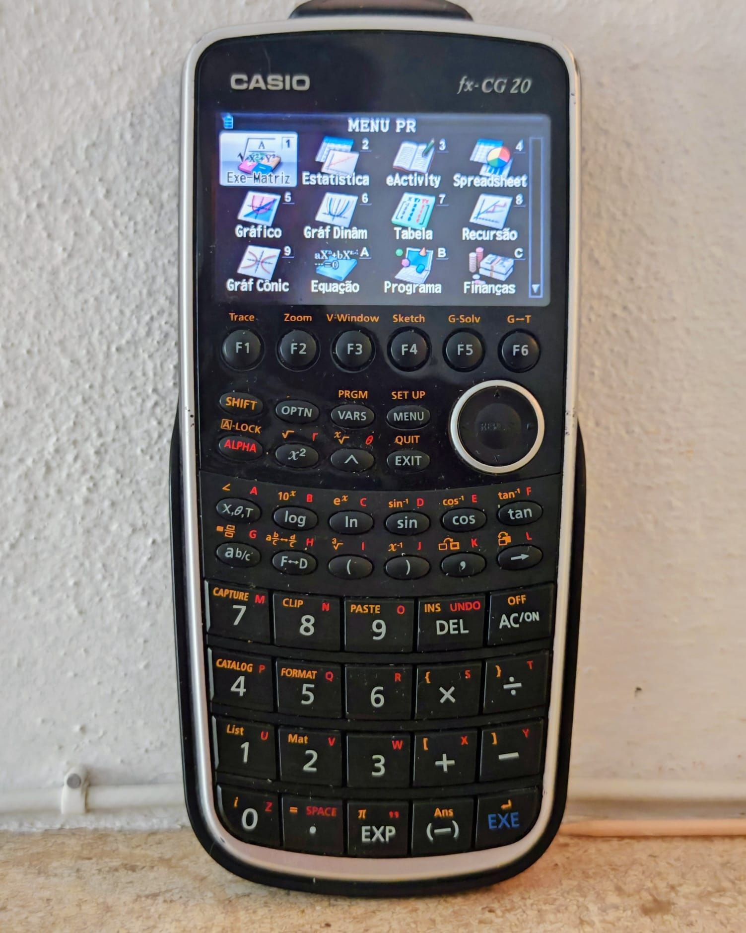 Calculadora Casio FX CG 20