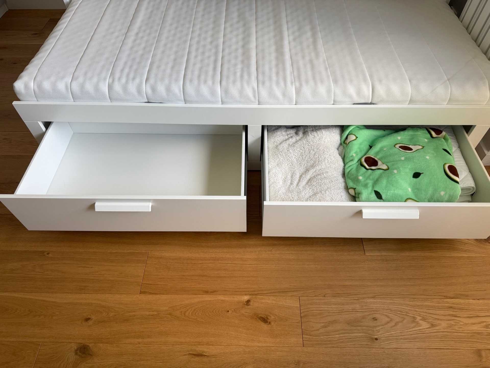 Łóżko brimnes ikea